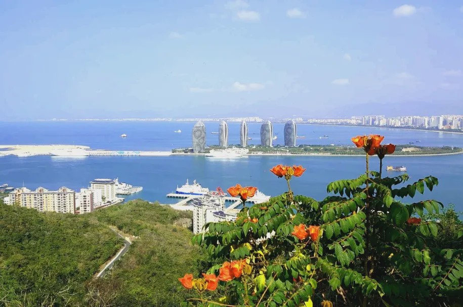 海南,中国的热带珍宝之地