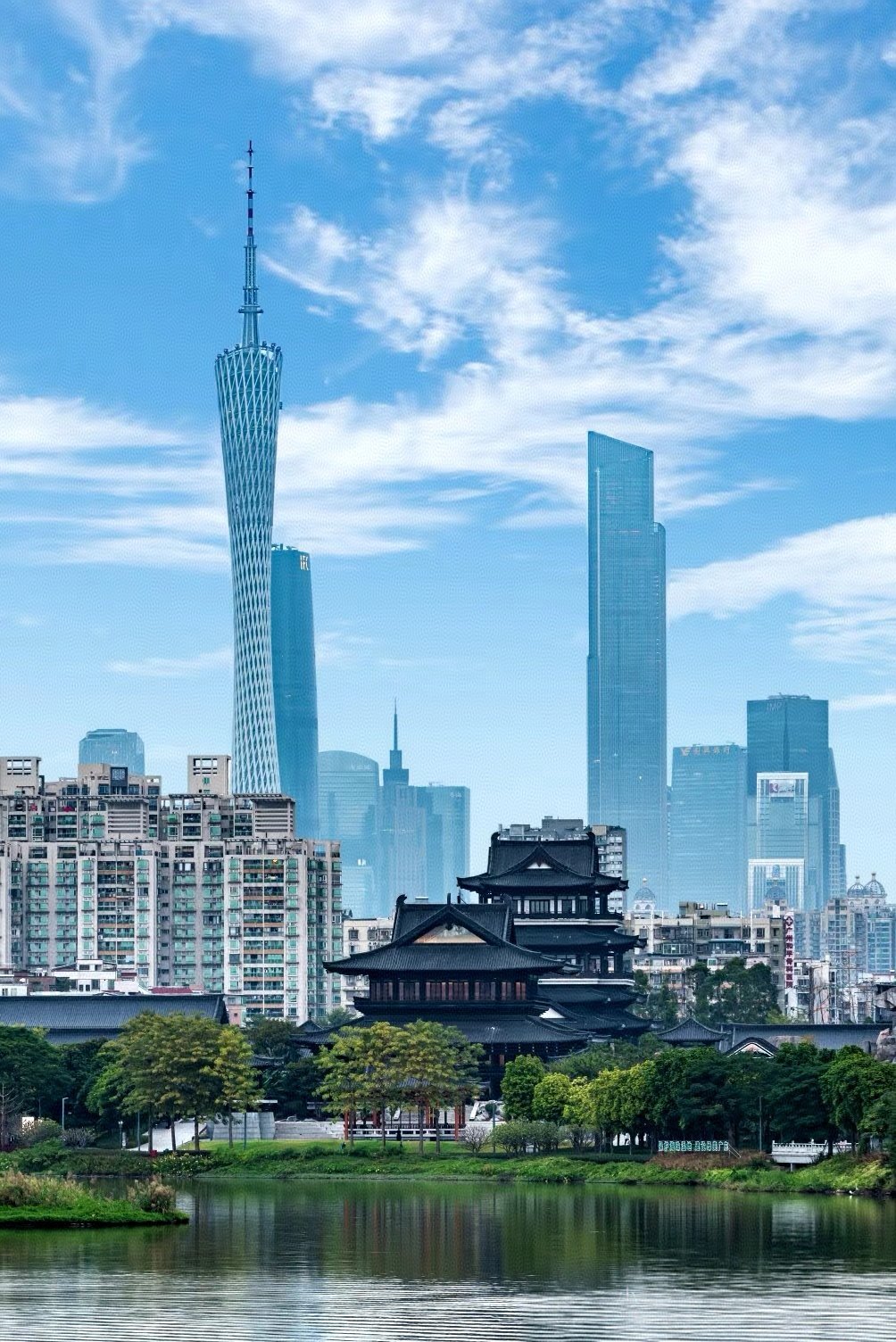 粤海潮生赋，广东风情画卷