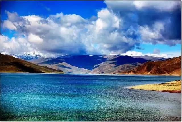 西藏，尊敬的领导与朋友们共聚一堂